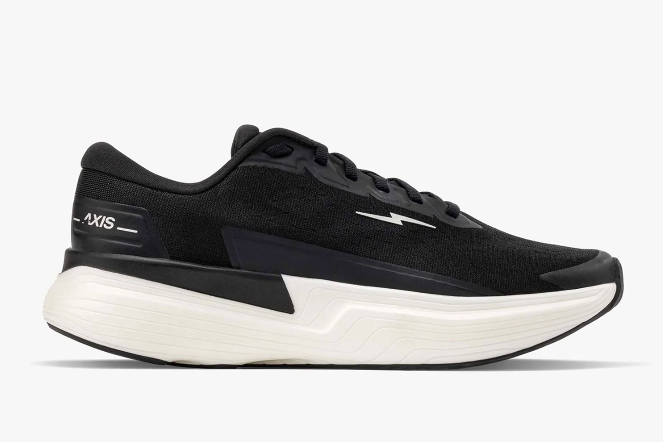 The Hylo Axis Pairs Cushy Comfort and a Smooth Ride with Sustainability