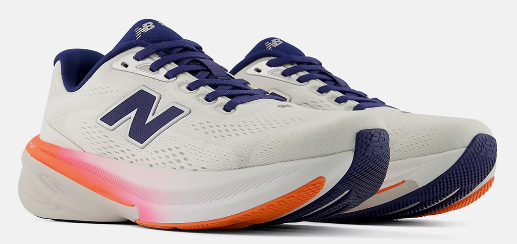 New Balance 860v15 pair